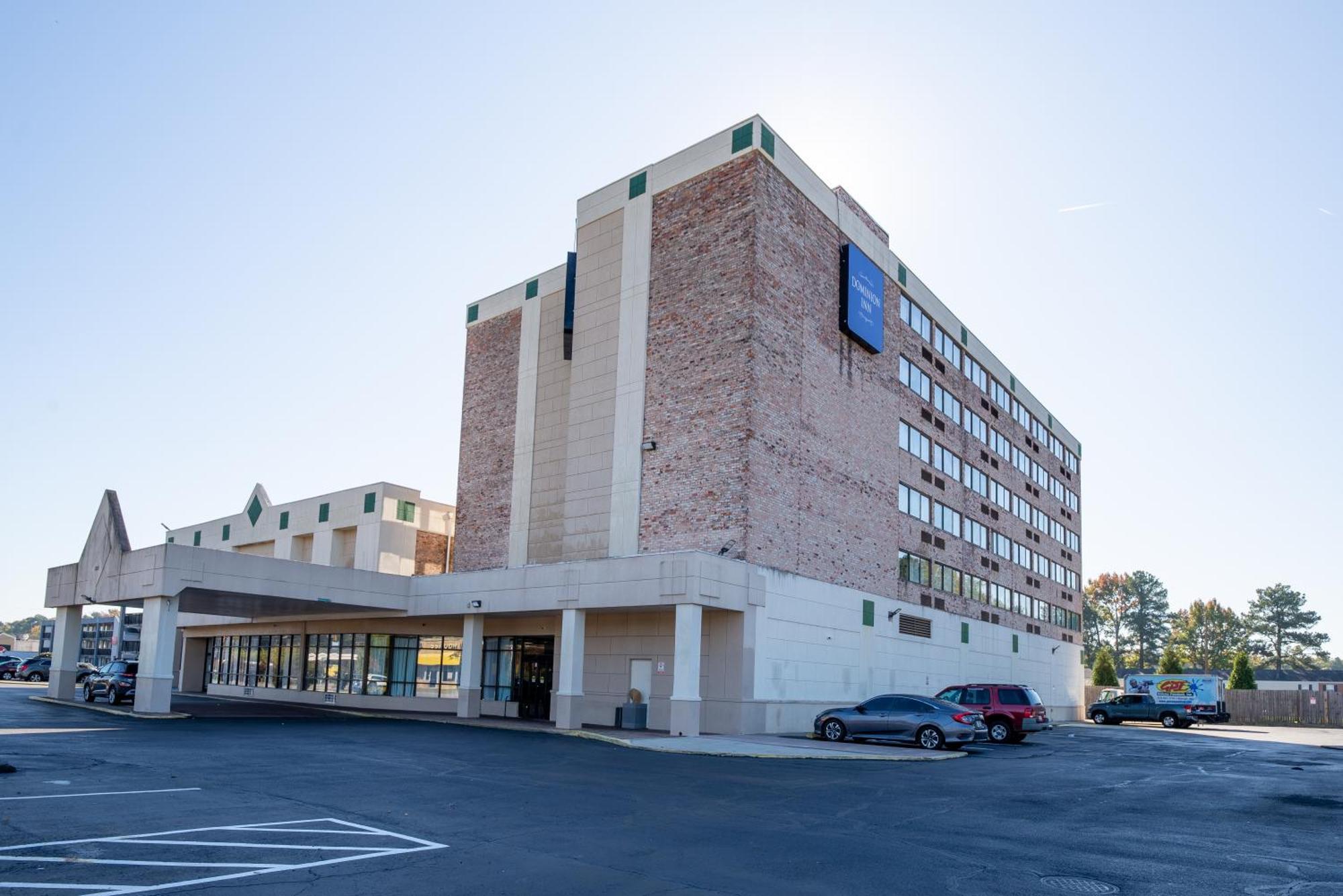 Dominion Inn And Suites Sandston Eksteriør billede
